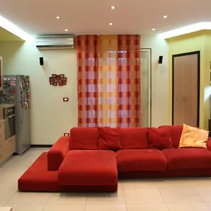 myhouse.sicilyhotelsitaly.net/