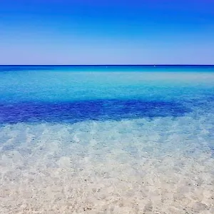 https://free-beach-holiday-home.in-sardinia.net