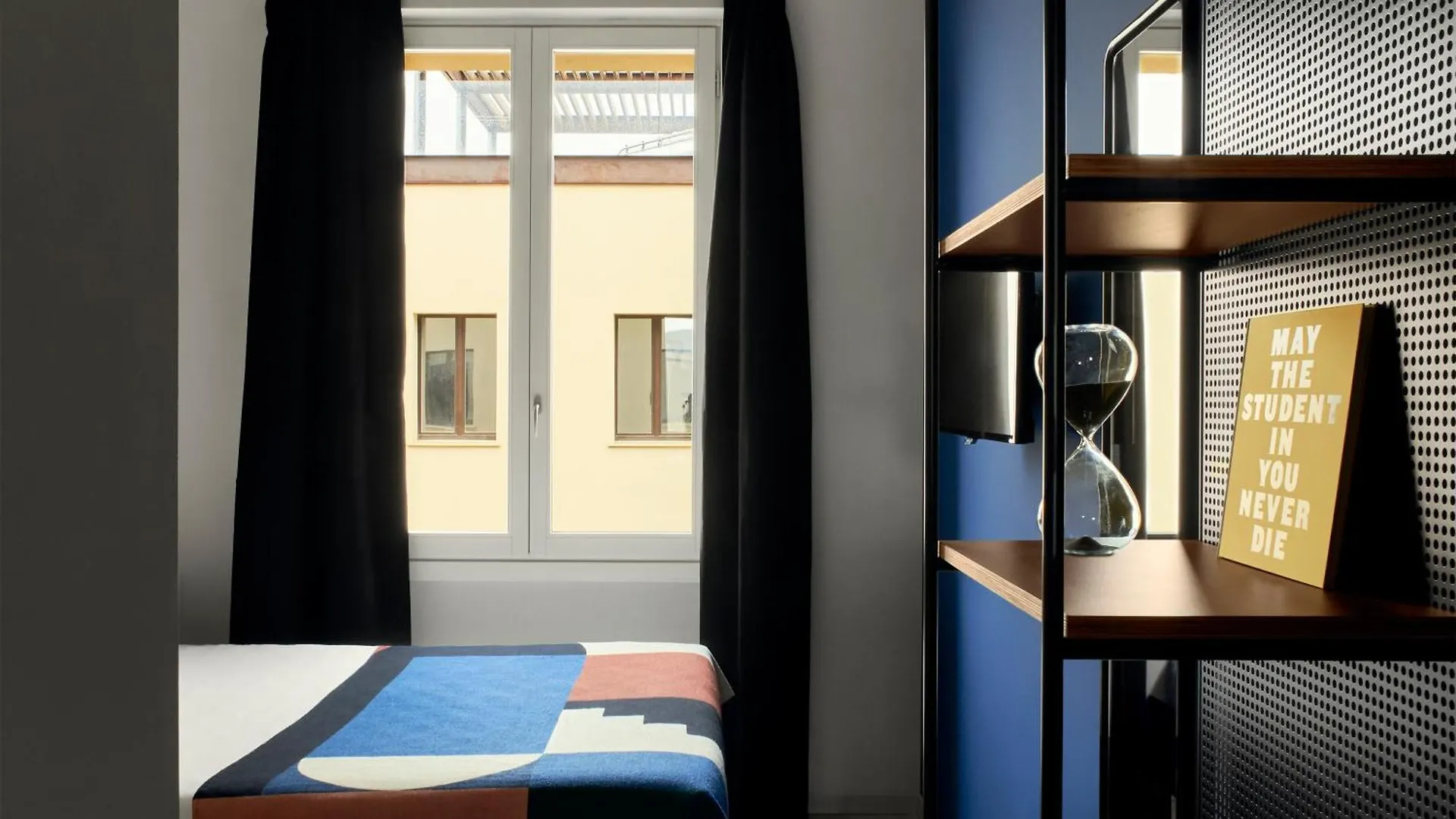 **** Hotel The Social Hub Florence Lavagnini Italien