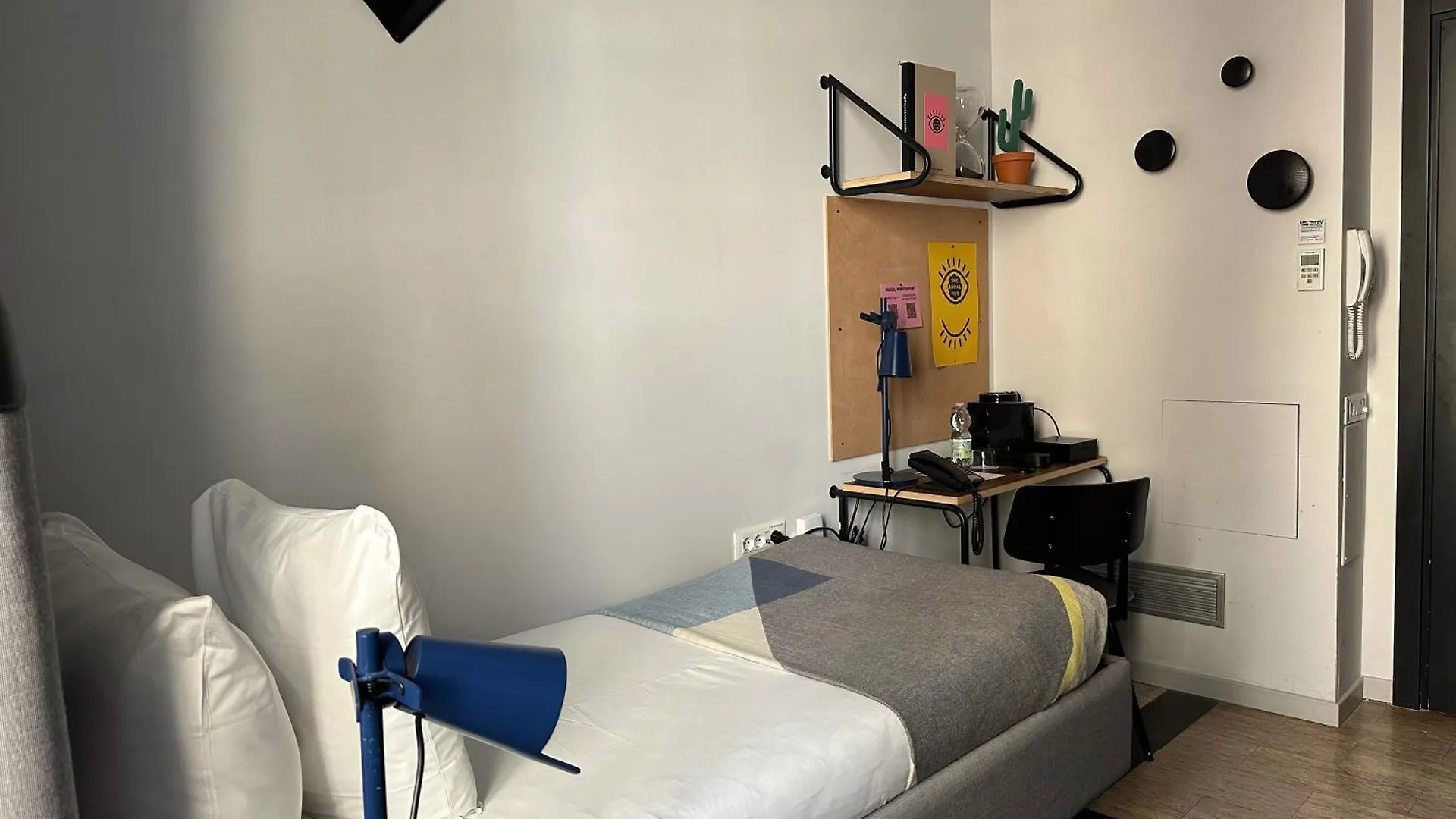 **** Отель The Social Hub Florence Lavagnini Италия